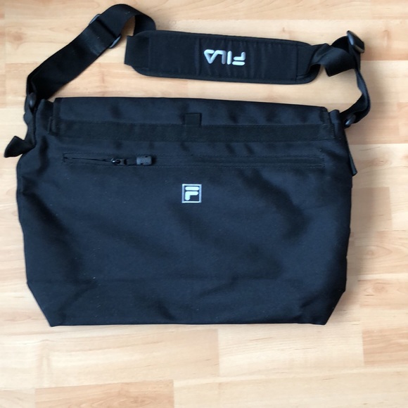 FILA bag - Picture 11 of 13